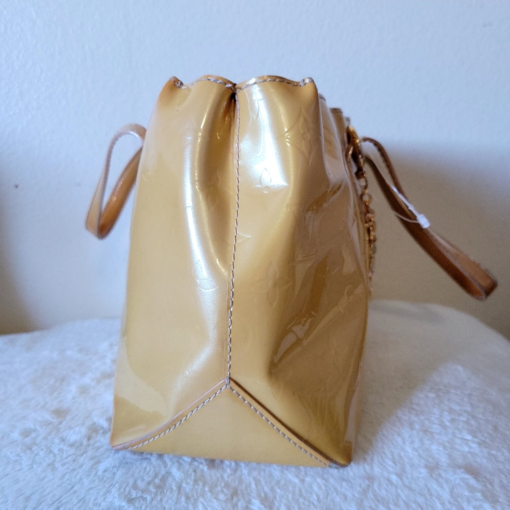 Louis Vuitton Wilshire Vernis Bag - Picture 7 of 12